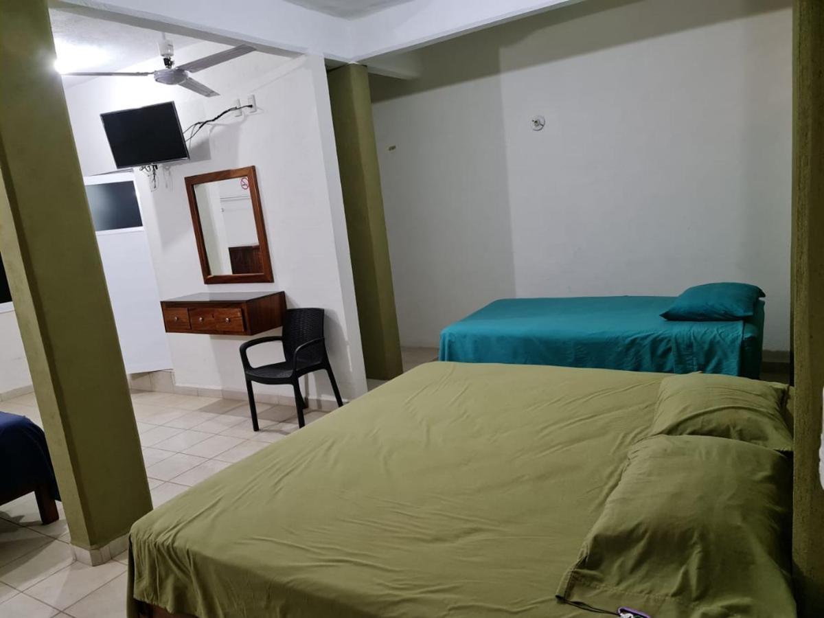 Posada Playa Linda Ixtapa  Εξωτερικό φωτογραφία