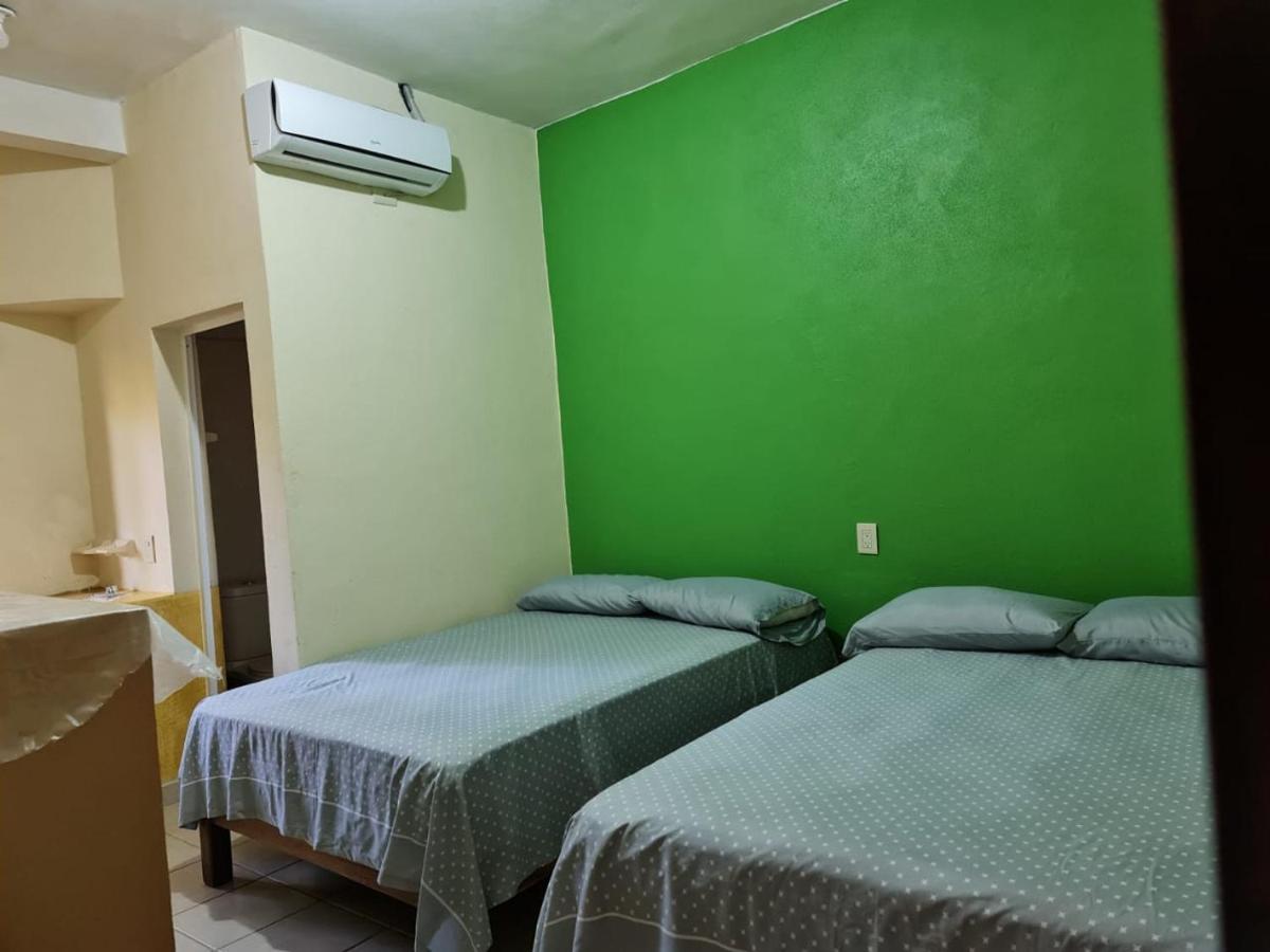 Posada Playa Linda Ixtapa  Εξωτερικό φωτογραφία